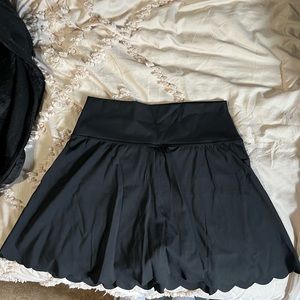 American Eagle AERIE black skort size M only worn a few times